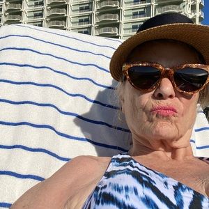 Meet your Posher, Patricia